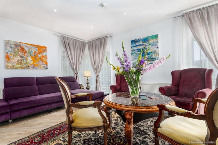 Casa de vacanta sau locuinta - 5 camere, 5 bai, 1300mp, langa Gura Humorului - 3