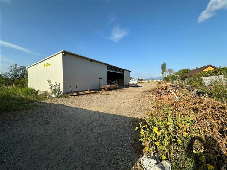 Hala industriala 275mp si teren 3185mp de vanzare in Garoafa - 8