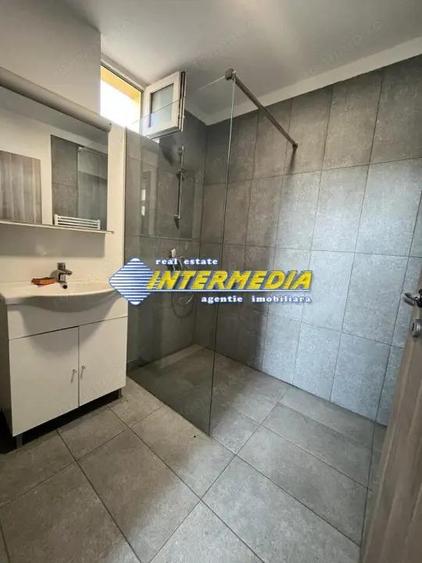 Spatiu comercial de vanzare in Alba Iulia zona Cetate finisat complet in suprafata de 66 mp - 2