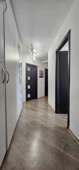 Vand apartament 3 camere,confort 1, decomandat,str.Siretului,mobilat si utilat - 8