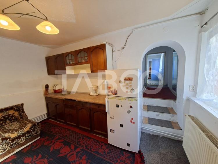 Casa cu 6 camere 720 mp teren in sat Bungard din judetul Sibiu - 20