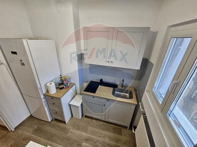 Apartament  2 camere în zona Ultracentrala a capitalei - 8
