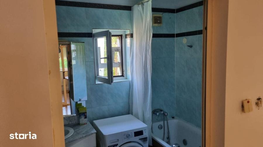 Calea Bucure?ti, vilu?e, doua camere, teren proprietate 30 mp - 5
