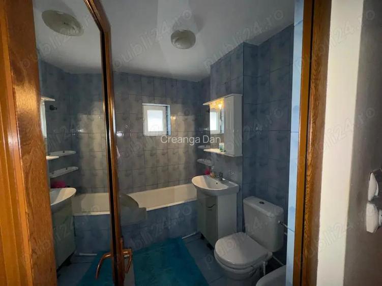 De inchiriat etaj 2 renovat , parcare De inchiriat etaj 2 renovat , parcare