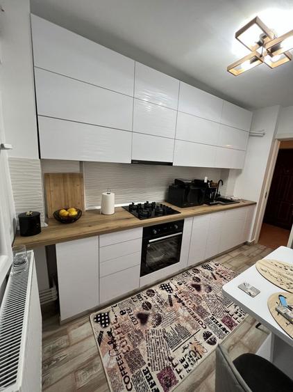 Apartament 2 camere decomandate Republicii | Et.1 | Renovat 2021 | Mobilat & utilat - 2
