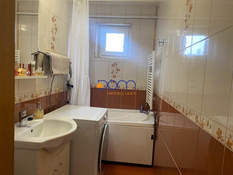 De vanzare apartament renovat si utilat - 8