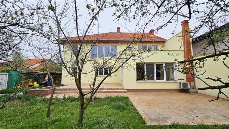 COMISION 0% Casa/Vila spatioasa cu teren generos in Blascovici - 24