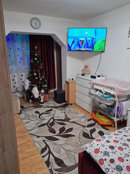 Apartament de vanzare - 3