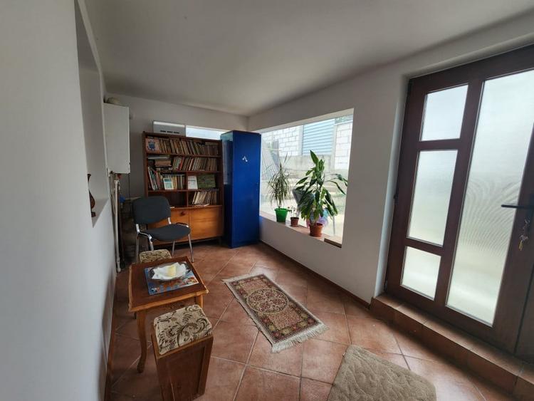 CASA 3 CAMERE , POSIBILITATE SCHIMB CU APARTAMENT 2 CAMERE - 3