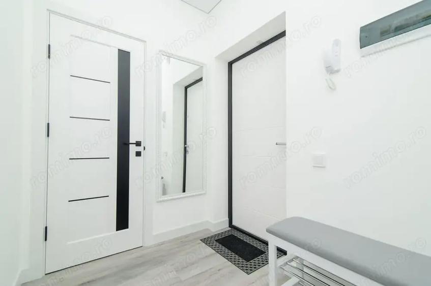 Vanzare garsoniera Piata Romana - 1