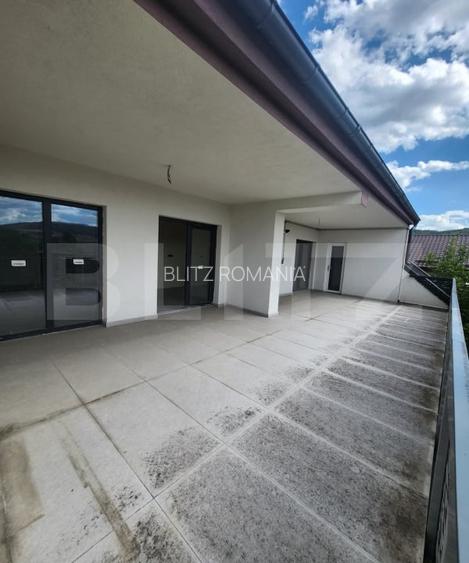 Comision 0%! Penthouse unic, 5 camere, 2 bai, terasa, boxe, zona Avram Iancu