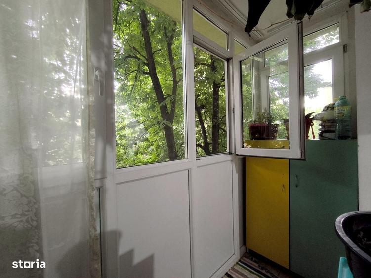 Apartament cu 2 camere decomandat în Lacul Tei