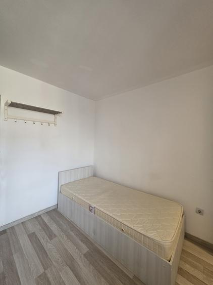 Piata Trapezului, Aleea Mizil, 5 minute metrou - 8