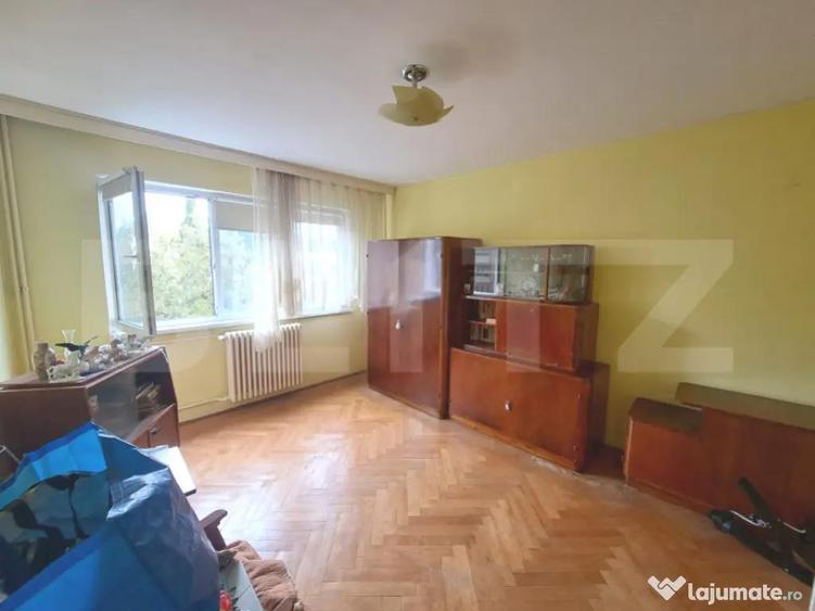 Garsoniera decomandata, etaj 2, zona lini?tita - 2