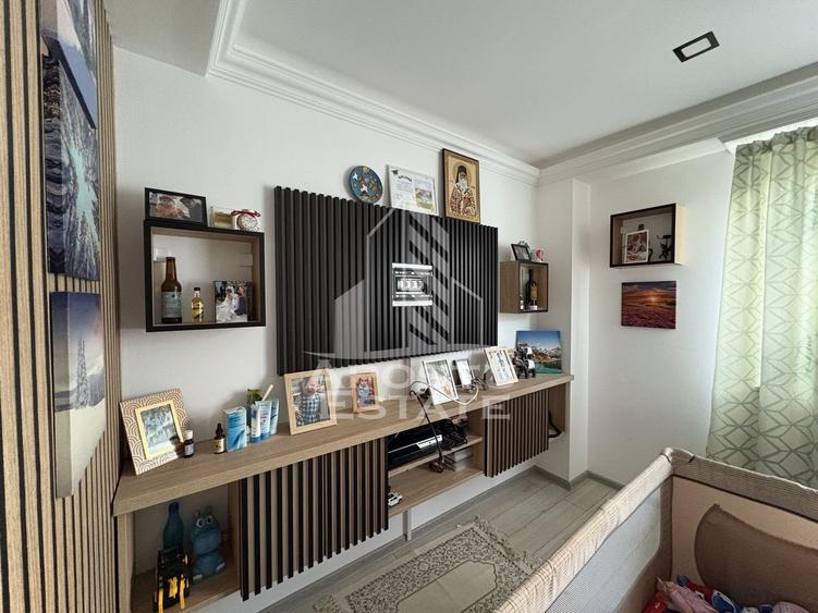 Casa cu sediu firma, atelier si apartament separat Mosnita Noua - 11