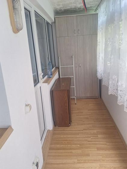 Inchiriez apartament cu doua camere decomandat - 8