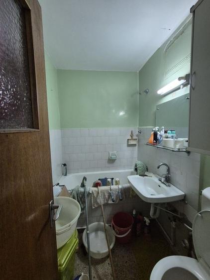 2 CAM IRIS MALL/ 1 DECEMBRIE 1918 - 14