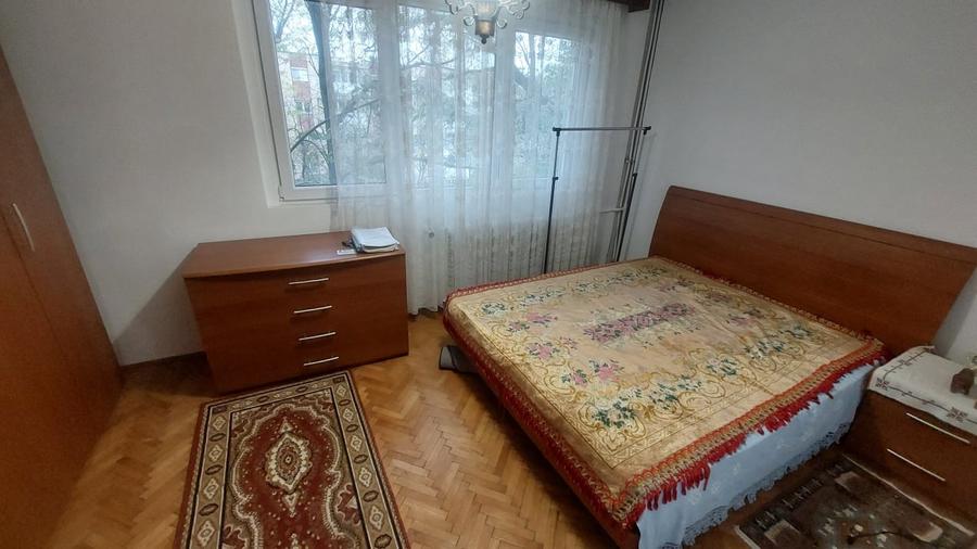 Apartament trei camere semidecomandat, etajul 3, Brazda zona Simplon - 2
