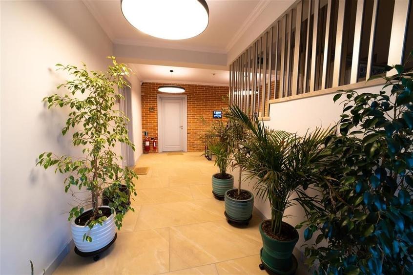 Apartament 3 camere,complet mobilat si utilat BLOC NOUULTRAMODERN - 21