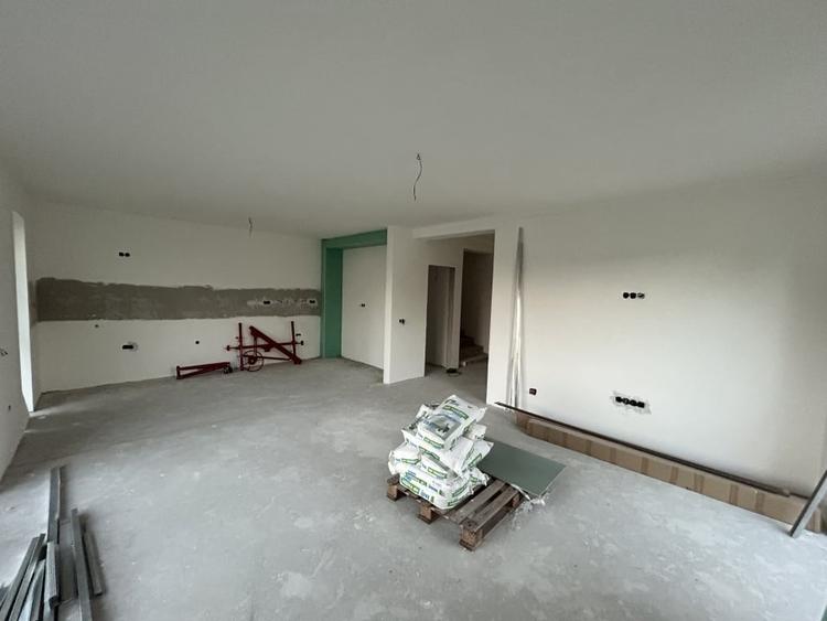 Duplex semifinisat Chinteni 120mp utili in ansamblu privat de case - 5