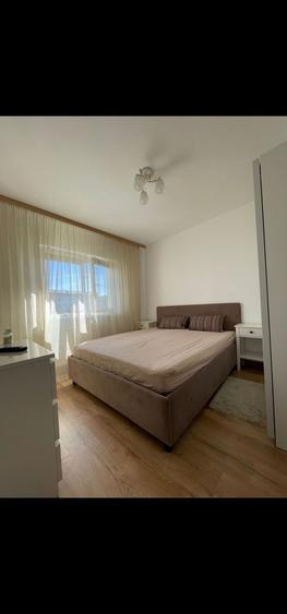 Apartament 2 camere, conf 1 decomandat, et. 3/4 - 2