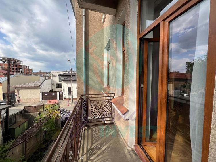 4 camere in Vila interbelica 106mp-Centrala proprie- Calea Calarasilor - 13