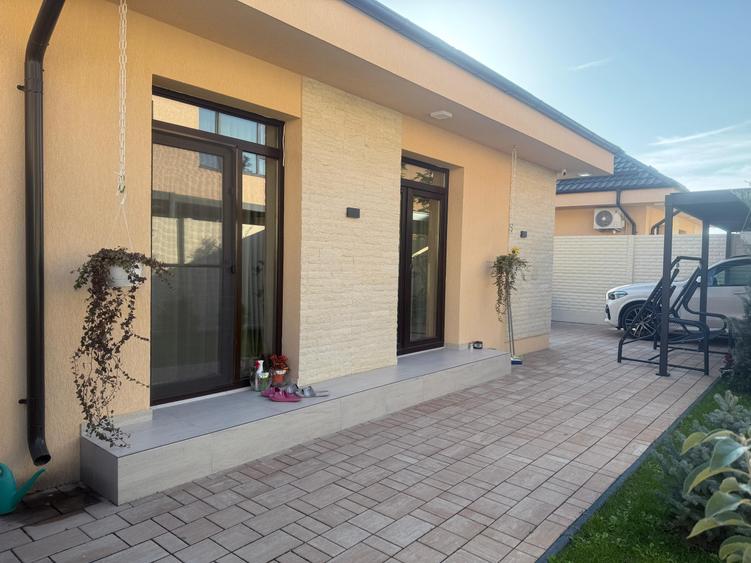 Casa individuala pe parter, cu 4 camere, direct proprietar. - 13