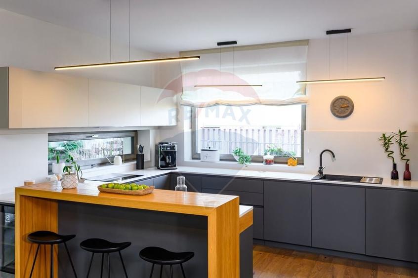 Vilă premium de vânzare in Borhanci. Exclusivitate. Comision 0% - 22