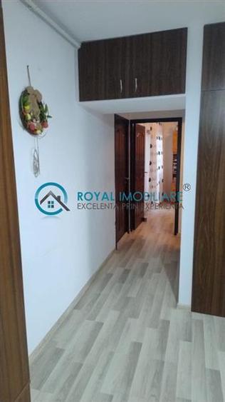 Royal Imobiliare - Vanzare apartament 3 camere zona Eroilor - 12