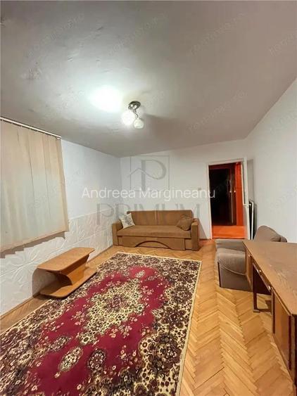 PLAVAT 2 - 2 Camere - Decomandat - Suprafata mare - Zona excelenta