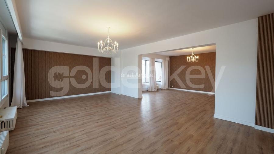 Apartament cu 4 camere decomandat în Eminescu Apartament cu 4 camere decomandat în Eminescu