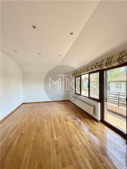 Vila Individuala Spectaculoasa cu Piscina, Erou Iancu Nicolae-Pipera - 28