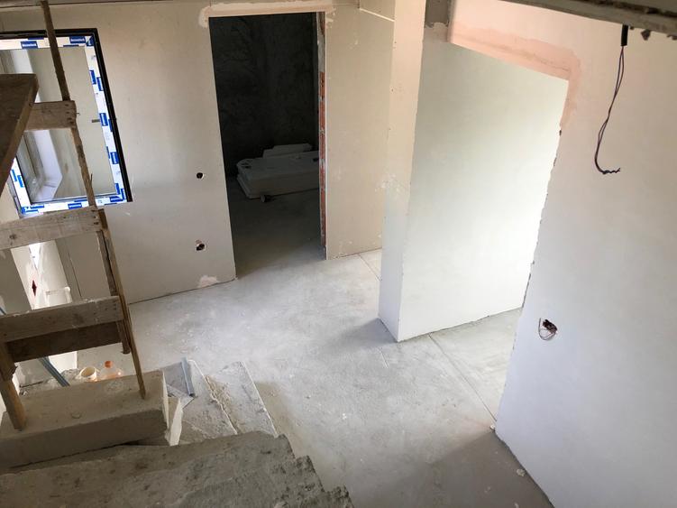 Proiect nou pozitie foarte buna. P+1+M. 5 cam - 28