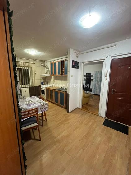 Proprietar! Inchiriez apartament cu doua camere Lipovei