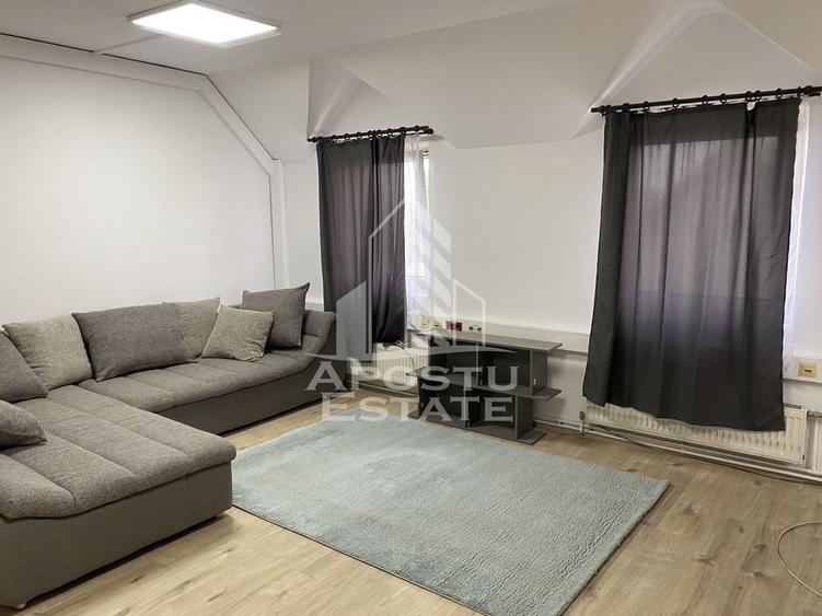 Casa cu 5 camere , zona Balcescu - 1