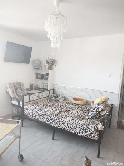 vand apartament resita - 1