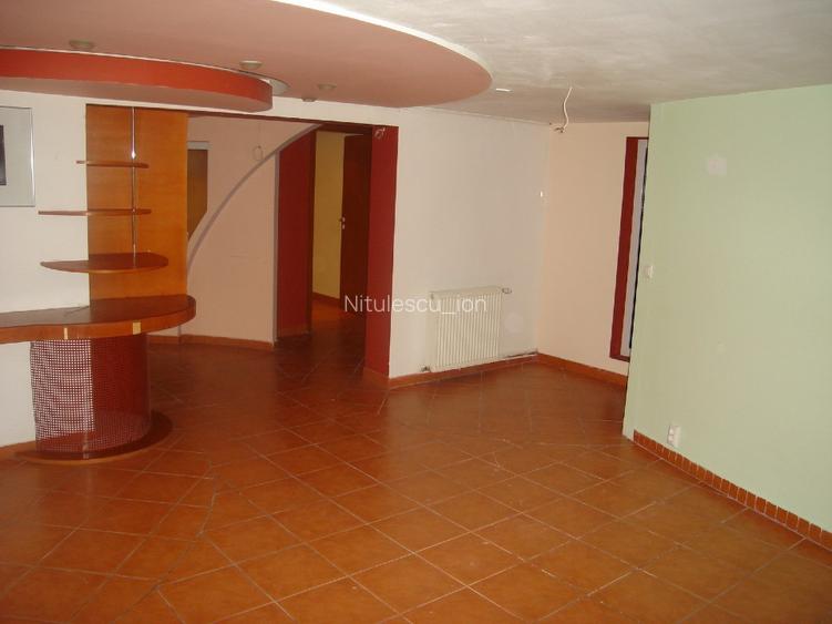 Proprietar inchiriez birou 90 mp Proprietar inchiriez birou 90 mp