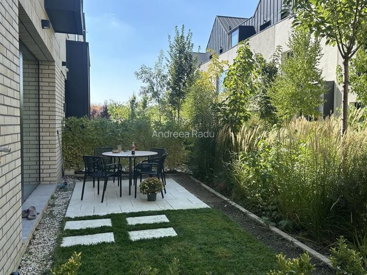 Duplex cu grădină privată de vânzare în Avalon Estate, Pipera Duplex cu grădină privată de vânzare în Avalon Estate, Pipera