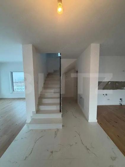 Oportunitate unica: casa moderna, finisaje premium, teren 7.8 ari, Ipotesti - 2