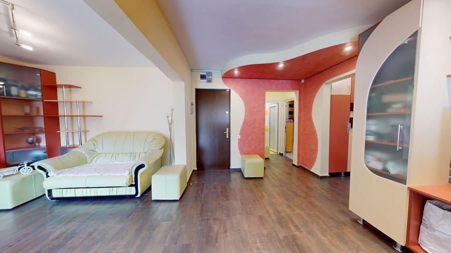 Apartament 4 Camere Racadau - COMISION 0% - - 3