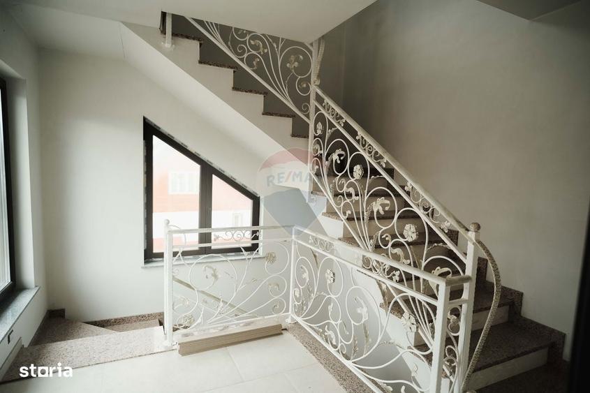 Spatiu comercial de inchiriat in Com Marginea - 4