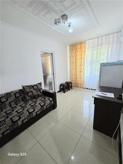 Apartament 2 Camere Renovat Complet, etaj 2, zona Ciresica - 2