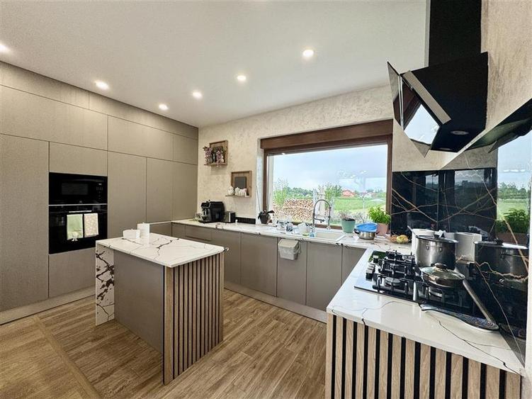 Casa moderna individuala 5 cam | 750 mp teren - 1