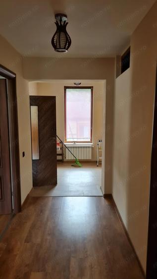 Casa de vanzare, zona Lend - 3