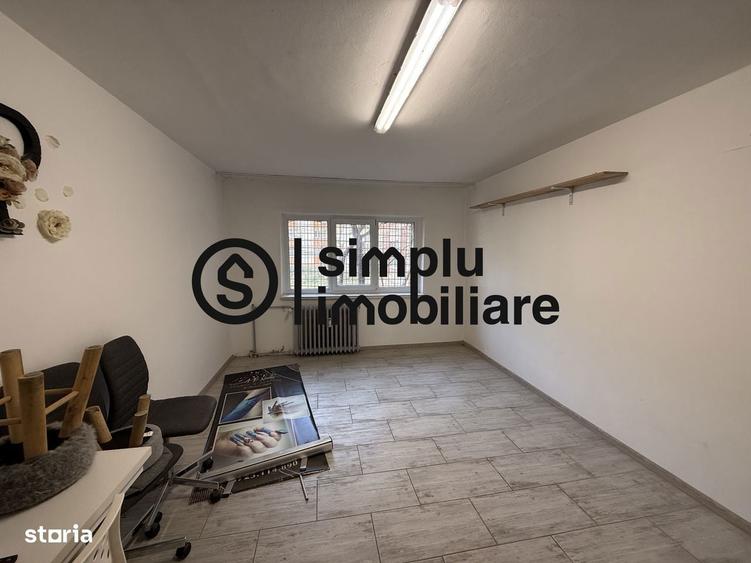 Spatiu Comercial, parter, Sarari - 115 000 Euro - 2