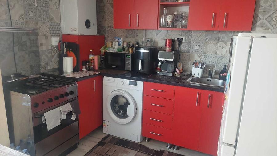 Apartament cu 2 camere decomandat în Feneș
