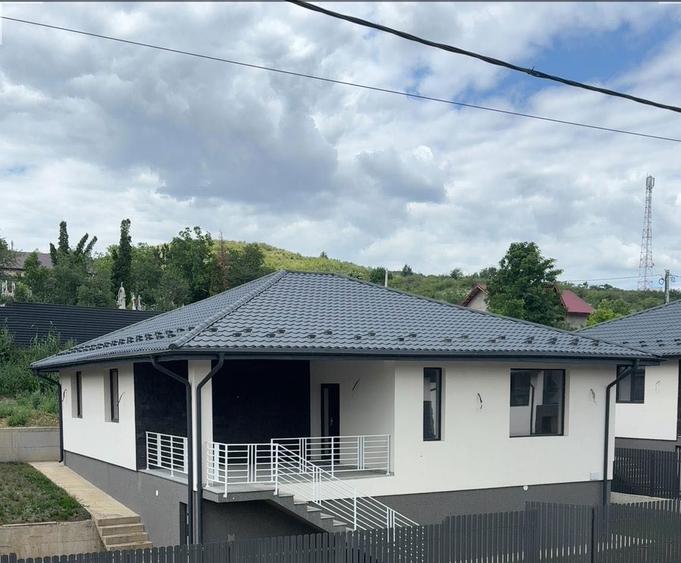 Casa de vanzare Tomesti - 1