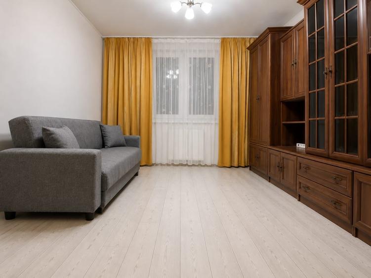 De Închiriat: Ap 2 Camere Decomandat| Doar 6 min de Metrou | Zona Piața Sudului - 1