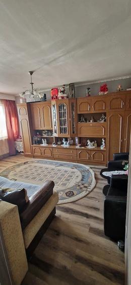 Apartament 2 camere decomandat - 1