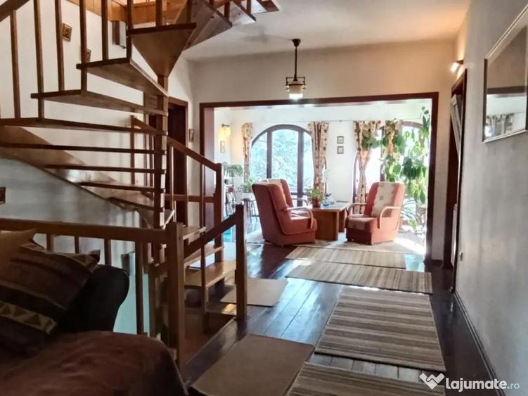 Casa de vanzare cu panorama deosebita pe Zamora - 7